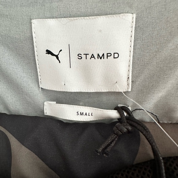 PUMA x STAMPD Camo Jackpack Jacket - Picture 8 of 8